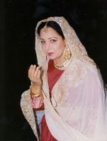 Portrait of Jaya Kitchlu in Greeting Pose
