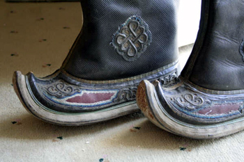 Picture of another set of Mongolian Boots bought at flea market